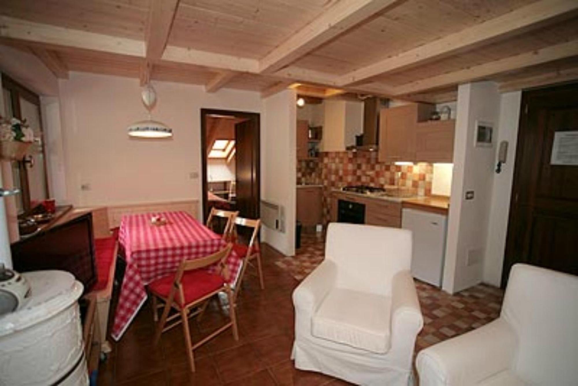 Residence Anny Canazei Habitación foto