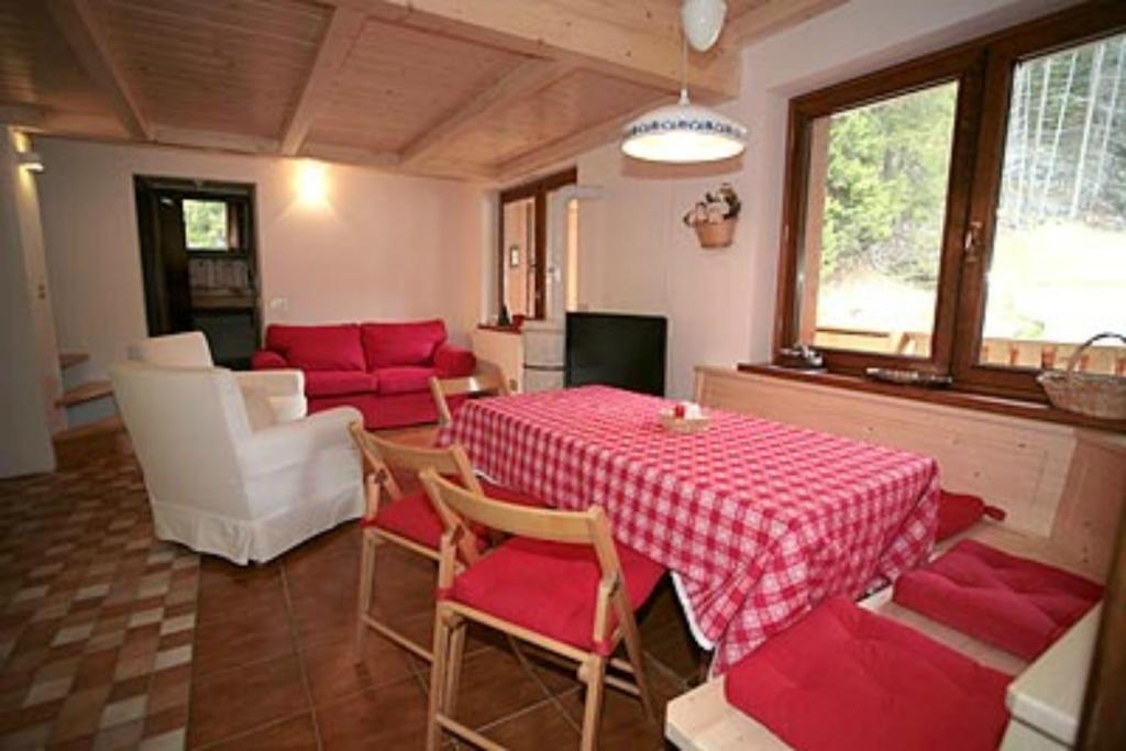 Residence Anny Canazei Habitación foto